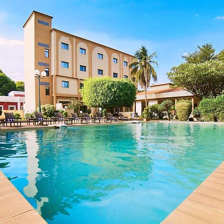 Dunia Hotel Bamako Centre Екстериор снимка