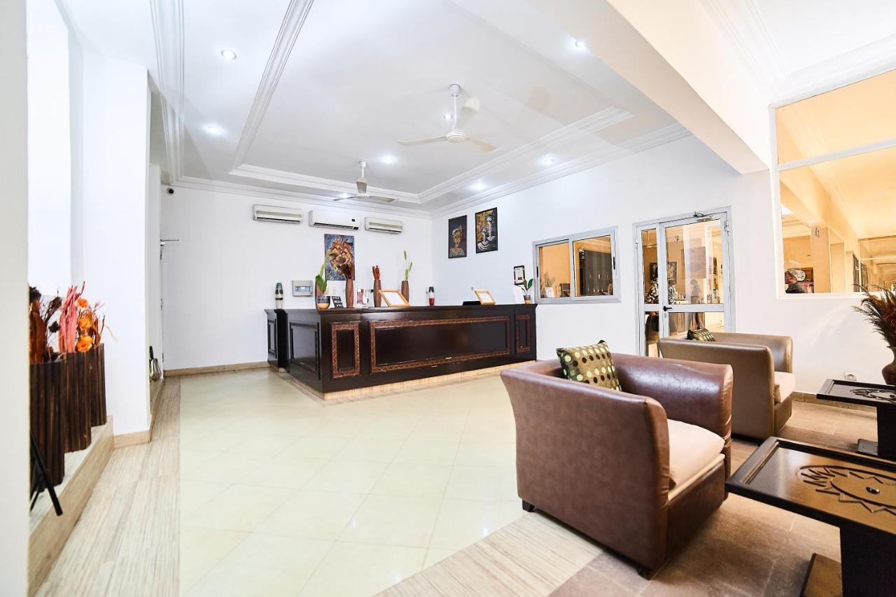 Dunia Hotel Bamako Centre Екстериор снимка